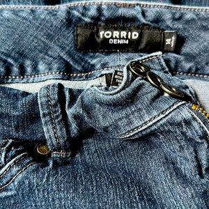 No longer fit ,, my go to pants ,, super comfortable